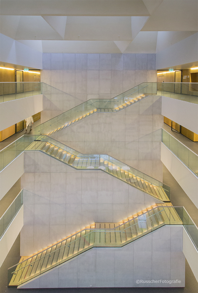 Victor J. Koningsbergergebouw – Utrecht Science Park – Ector Hoogstad Architecten