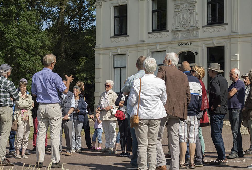 Sfeerbeeld Dag van het Kasteel 2017 buitenplaats Spijkerbosch, Olst. I.o.v. NKS / Dag van het Kasteel.