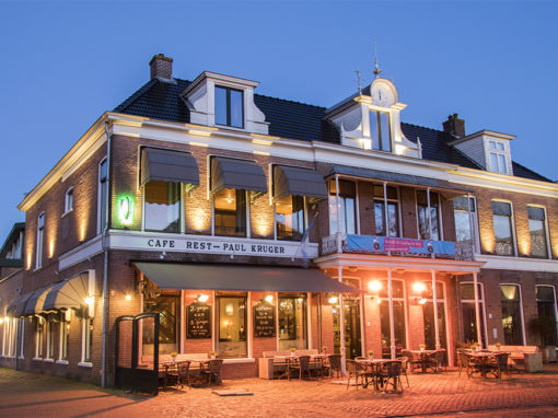 Café Restaurant Paul Kruger, gemeentelijk monument Heerenveen.