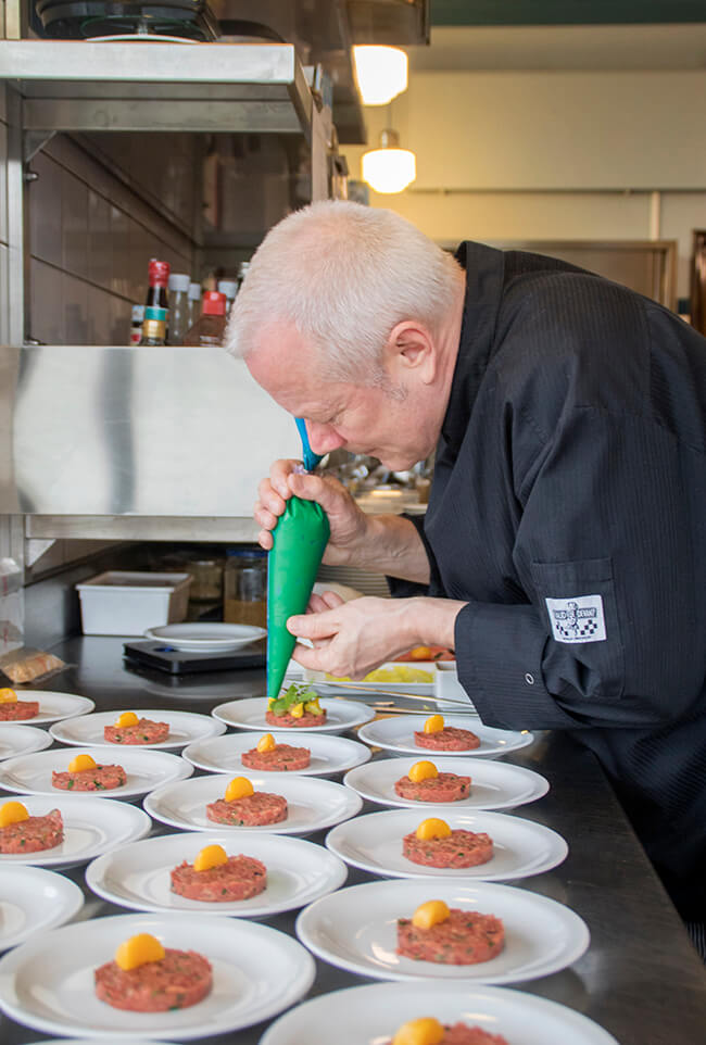 Chef kok, keuken Rijksmonument Villa Jongerius