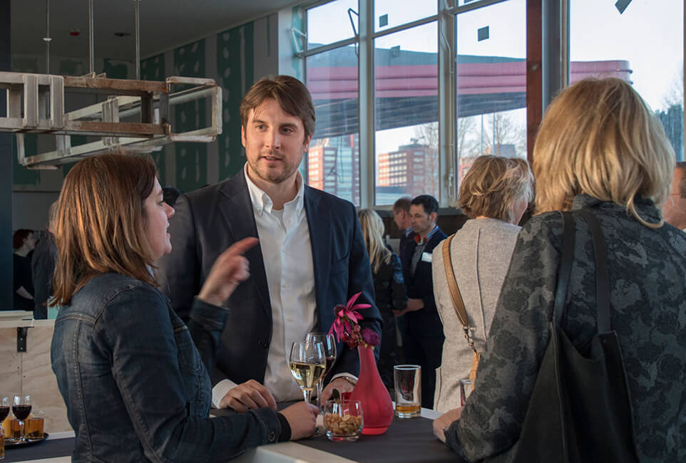 Utrechtse Vastgoedborrel sfeerimpressie, georganiseerd door Heilijgers in het Jongerius Kantoor.