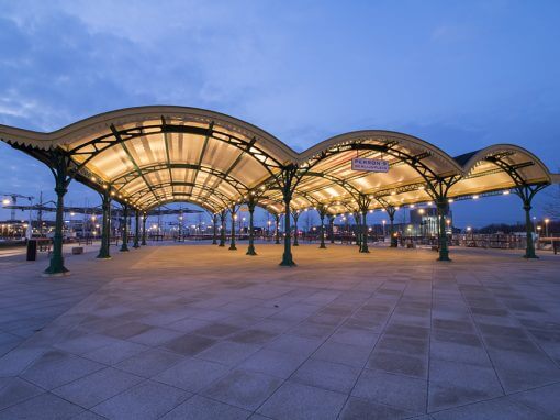 Perron 9, hergebruikte monumentale perronkappen van Utrecht CS.