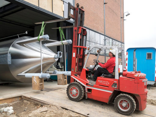 Opbouw nieuwe brouwerij in pand industrieel erfgoed i.o.v. Brouwerij de Leckere.