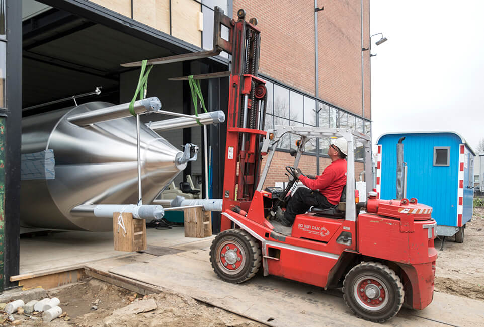 Opbouw nieuwe brouwerij in pand industrieel erfgoed i.o.v. Brouwerij de Leckere.