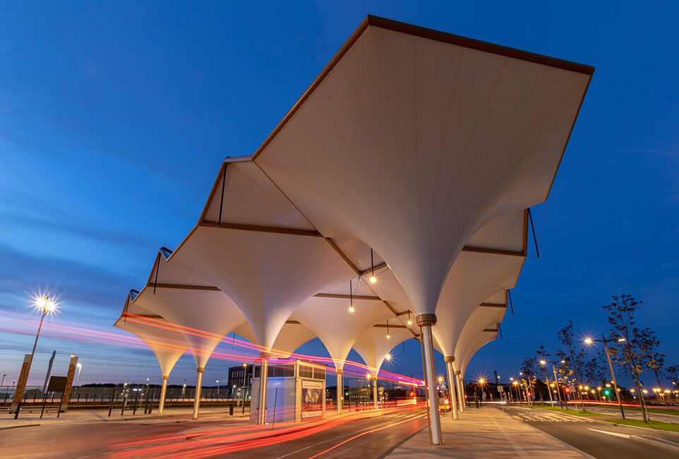 Busterminal Utrecht Leidsche Rijn by night.