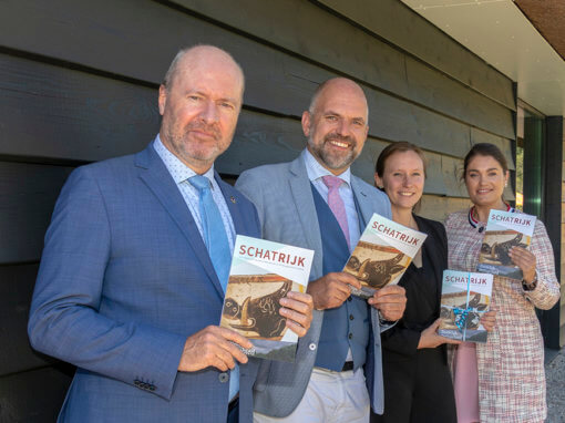 Beeldverslag presentatie archeo glossy SCHATRIJK i.o.v. Steunpunt Erfgoed & Archeologie / NMF Erfgoedadvies Noord-Holland.