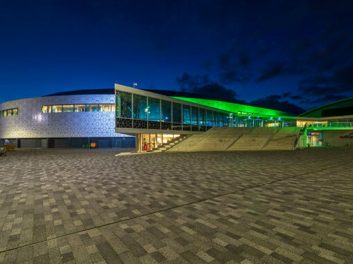 Ijsstadion Thialf Heerenveen. Vernieuwbouw door ZJA Architecten.