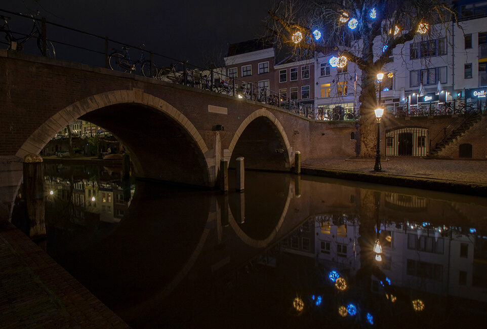 Oudegracht met Vollersbrug, Utrecht.