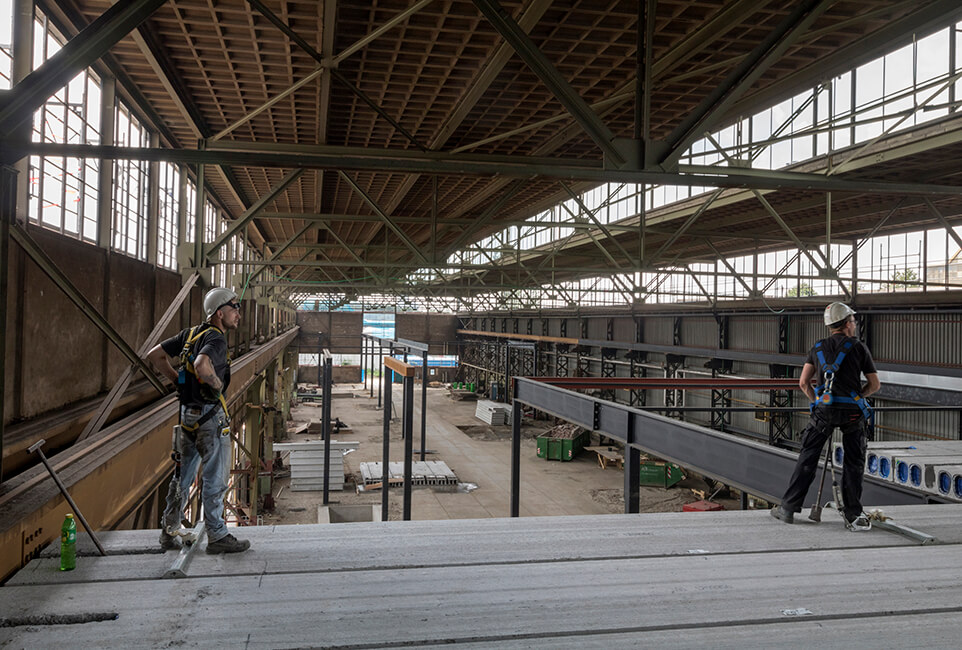 Fotografie restauratie en transformatie Werkspoorfabriek, van A tot Z,  i.o.v. Overvecht Vastgoed en Brouwerij De Leckere.