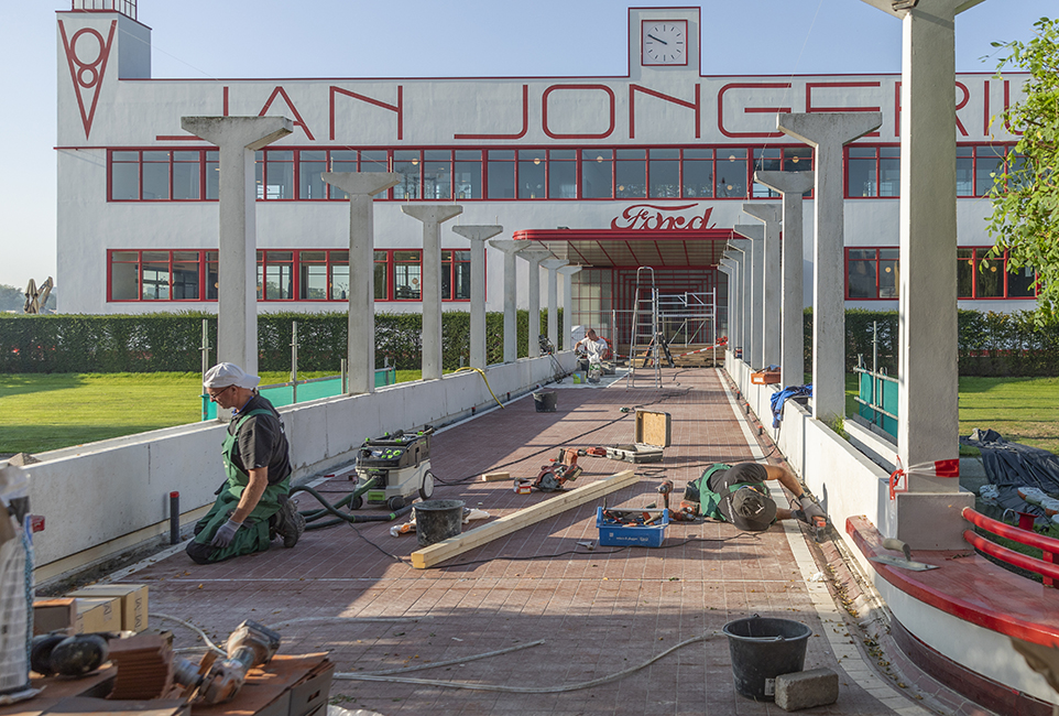 Fotografie werkzaamheden 3e fase restauratie Jongeriuscomplex, i.o.v. Heilijgers.