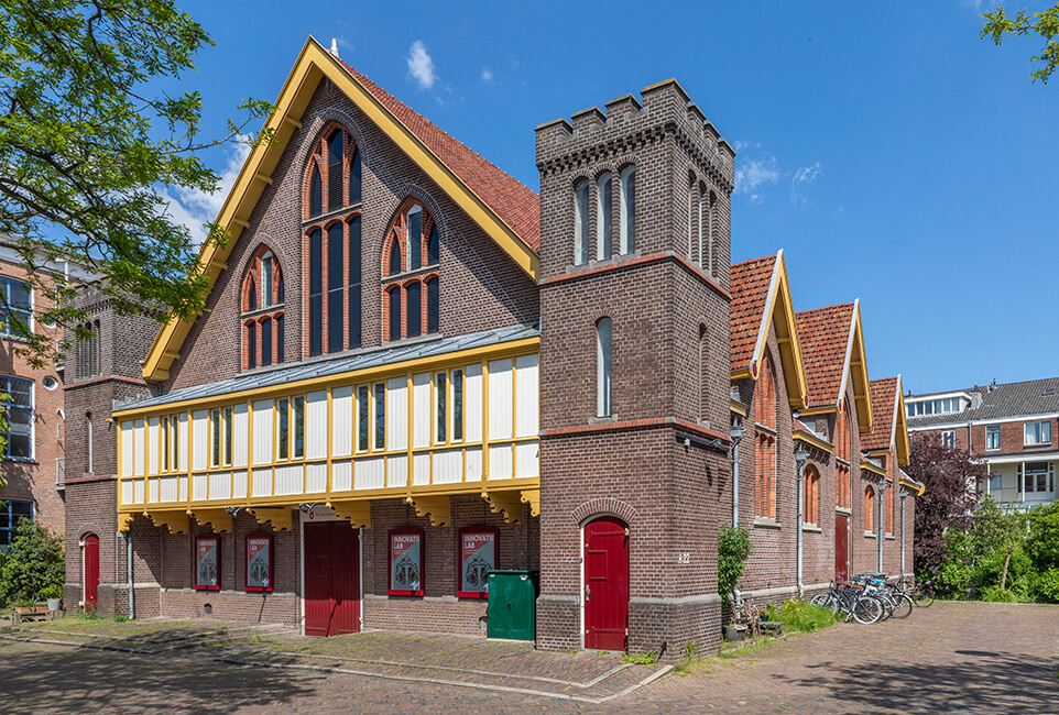 De Paardenkathedraal i.o.v. K.F. Heinfonds