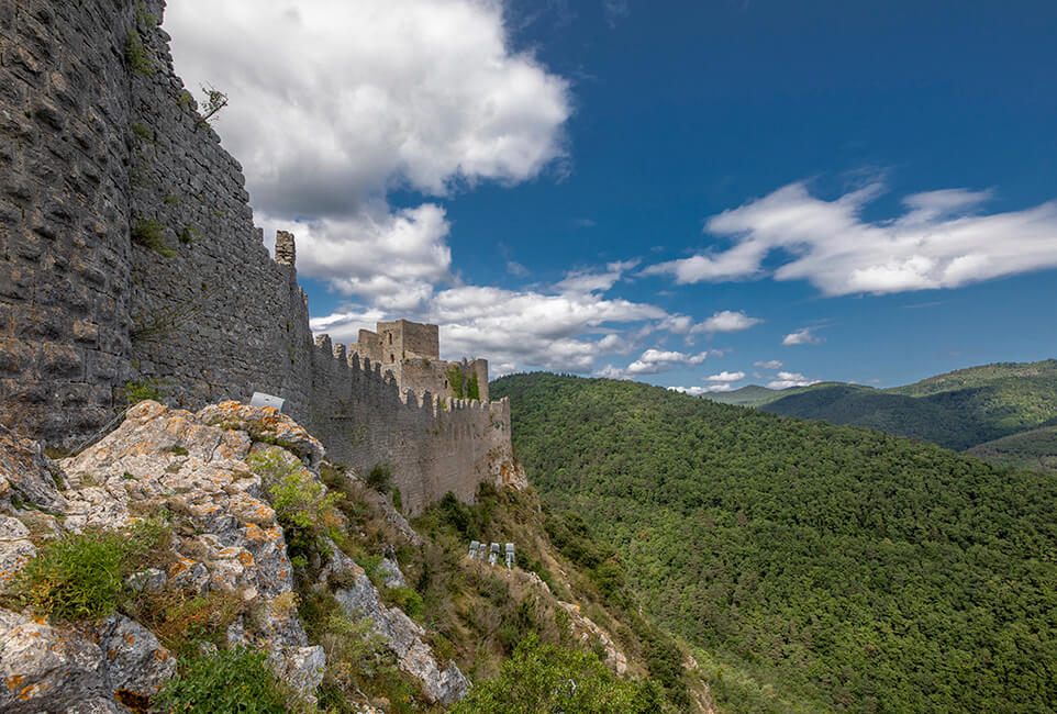 Kasteel Puilaurens, Katharenland / Occitanie Frankrijk