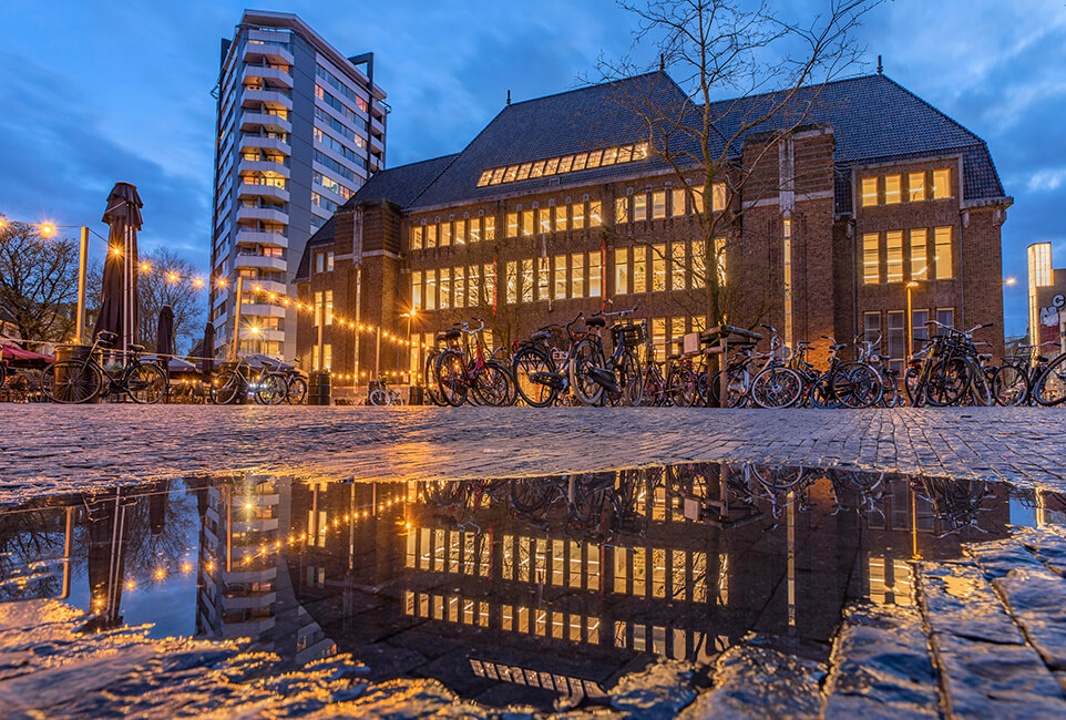 Voormalig Hoofdpostkantoor en de Neudeflat aan de Neude, Utrecht