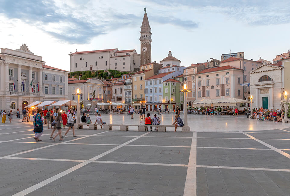 Tartini Plein Piran Slovenië.