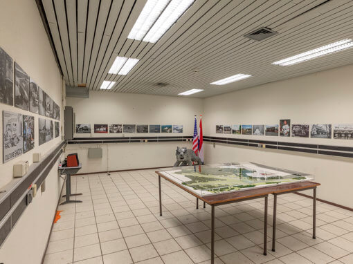 Fotografie preview expositie Koude Oorlog in voormalige commandobunker op Park Vliegbasis Soesterberg i.o.v. Utrechts Landschap