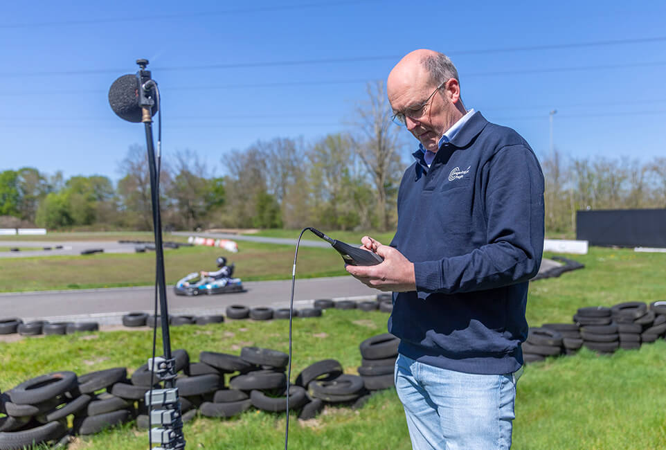 Fotografie controleur geluid i.o.v. Omgevingsdienst Regio Utrecht (ODRU)