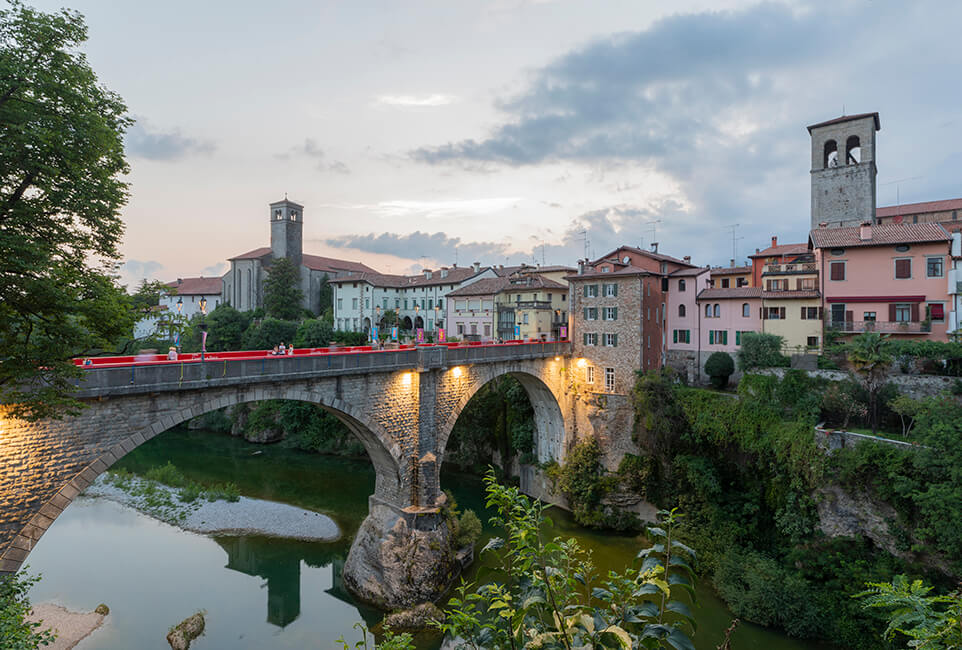 Ponte del Diavolo (Duivelsbrug) in Cividale del Friuli, Friuli, Italië