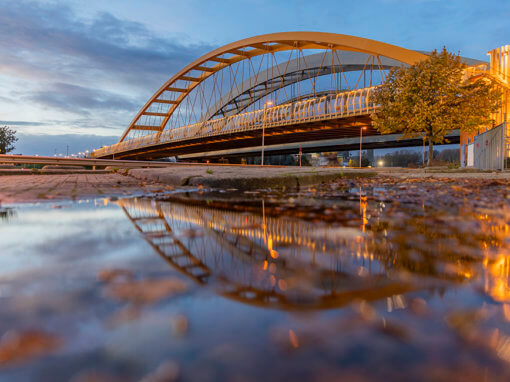 Gele Brug (officieel: Hogeweidebrug) Utrecht