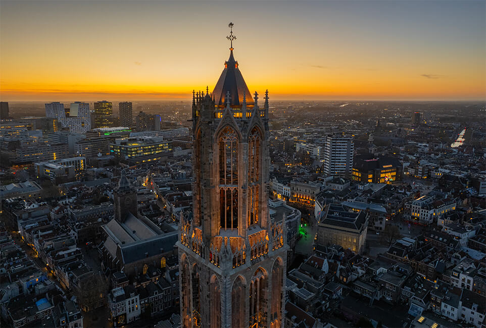 Domtoren by Night