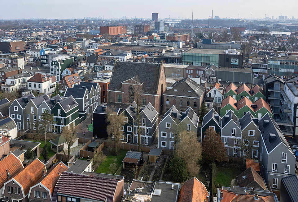 Oplevering woonwijk Het Hazepad in Zaandam i.o.v. Heilijgers