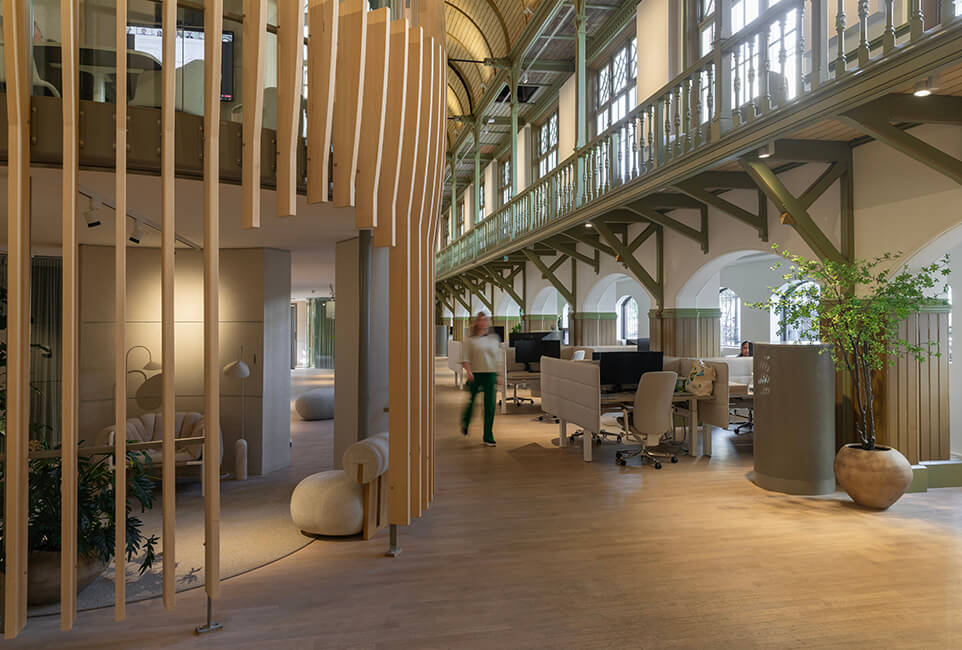 Rijksmonument voormalige turnhal en theater ‘De Krakeling’ Amsterdam i.o.v. MOOI Noord-Holland Adviseurs in Omgevingskwaliteit / Steunpunt Cultureel Erfgoed Noord-Holland